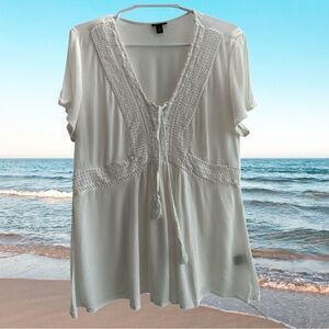 Torrid Boho Cream Lace Tunic Top – Size 0 – Short Sleeve Tie Front